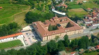 Parador Monasterio de Corias Các khách sạn ở Limes