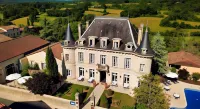 Château Hôtel Edward 1er Hôtels à : Saint-Avit-Sénieur