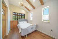 Yongin Petit Provence Pension Hotels near Sigungsan