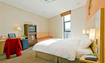 Ibis Ambassador Busan City Centre