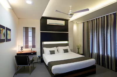 Skylark Business Hotel Hotels near Jotiba temple