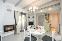Santa Katerina Apartments & Studios