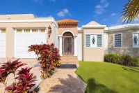 Big Vacation House Hotels in Isabela