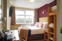 Antoinette Hotel Wimbledon Hotels in Merton