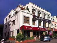 Floral Hotel
