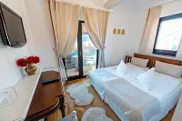 Casa Din Bran - Inn Cuisine Hotels in Фундата