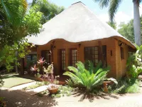 Trees Too Guest Lodge Hotels in Komatipoort