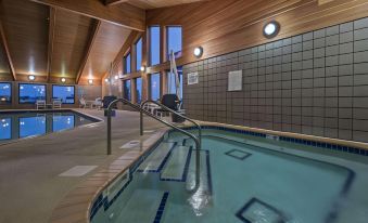 AmericInn by Wyndham Iowa Falls