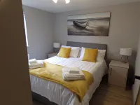 4Thedome Hotels in Highcliffe