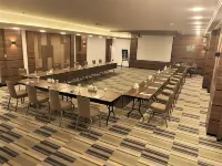Van Royal Hotel