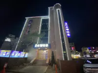 Gyeryong Hotel the Zone Hotels in Gyeryong-si