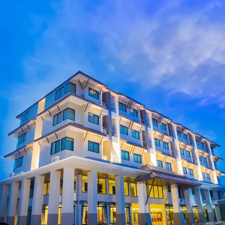 Pura Nakhon Hotel
