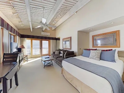 The Timberline Condominiums Hotels in Aspen