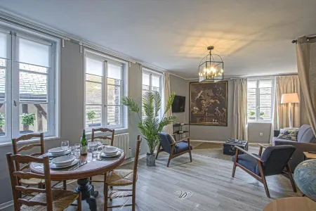 La Venelle des Greniers a Sel