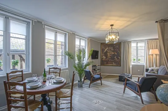 La Venelle des Greniers a Sel