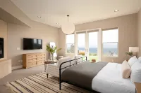 Colina by Avantstay Secluded Mountain Top Oasis w/ Pool, Hot Tub & Putting Green!