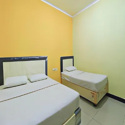 Galaxy Guest House Hotel dekat Kebun pembibitan mangrove