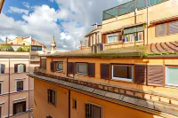 Daplace - la Mongolfiera Rooms in Navona Hotels in Navona