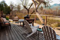 Sequoia River Front Cabins فنادق في ثري ريفرز