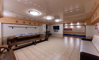 Yaik Hotel