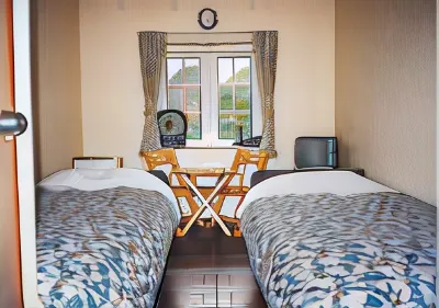 Tambara Kogen Pension Morgen Rote