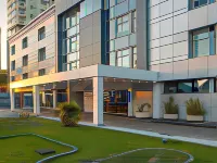 Dom Barra Hotel フューチャー・アリーナ周辺のホテル