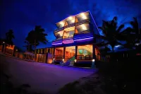 Hotel Royal Blue & Golf Cart Rental Hotel dekat House of Culture