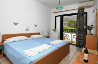 Paloma Garden Hotel Hotels in Minoa Pediada