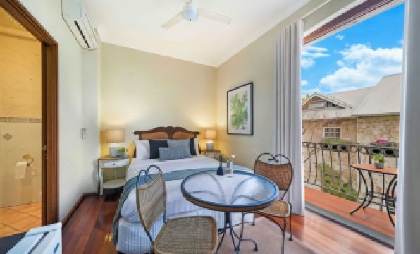 Fremantle Port Mill Bed & Breakfast - Unique Accommodation