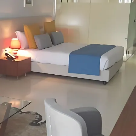 Hotel Adef