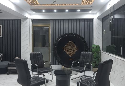 Hotel H6 Hotel Overview