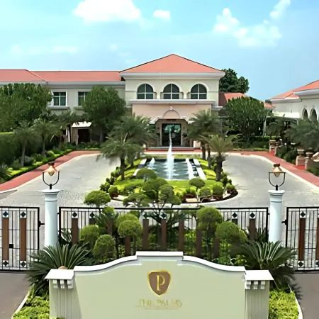 The Palms Town & Country Club - Resort