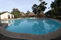 Makuti Villas Resort