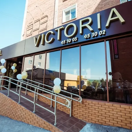 VICTORIA
