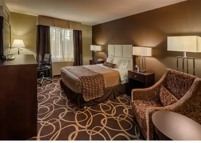Best Western Plus Pioneer Park Inn Hôtels à : College