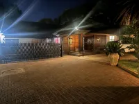 Seven Olives Guest Rooms Hotel a Thabazimbi