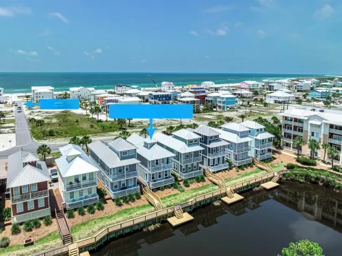 Luxurious House on the Canal, Pool, Hot Tub, steps to BEACH