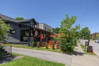 The Nomad by AvantStay Modern Comfort Near Downtown
