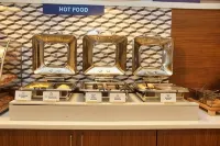 Holiday Inn Express & Suites Douglas by IHG
