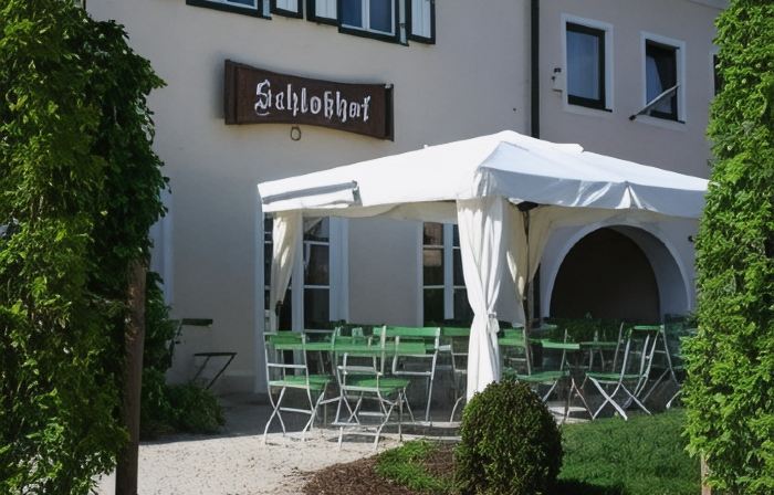 Schloßhof anno 1743