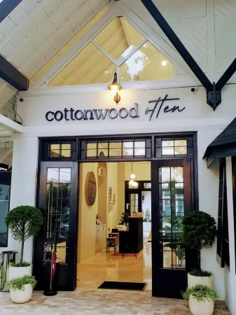 Cottonwood Boutique Heritage Otten Отели в г. Cicendo