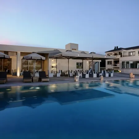 Lagouvardos Village Hotel