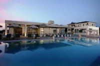 Lagouvardos Village Hotel Các khách sạn ở Gargaliani