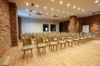 Chateau Artwine Hotels in Almati
