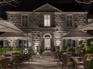 더 체스터 호텔