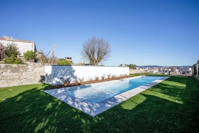 Liiiving in Porto - Haven Pool Apartment