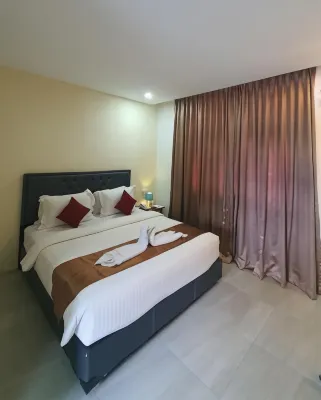 Grand Mahoni Hotel Các khách sạn ở Baiturrahman