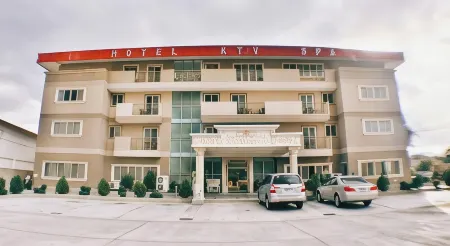 Grand Hoyah Hotel