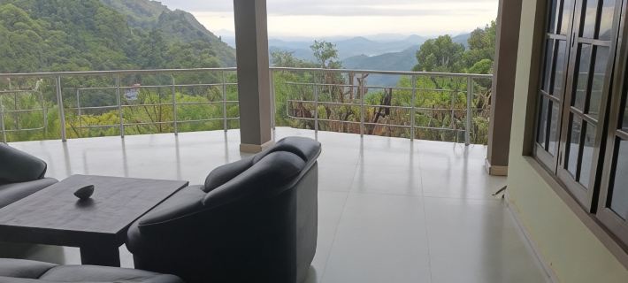 Tea Garden Holiday Inn Hotels in Ella
