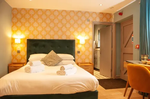 The Cowdray Arms Hotels in Haywards Heath